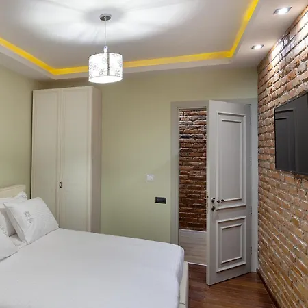 Hotel Casta Diva 4*