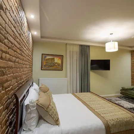 Casta Diva 4* Корча