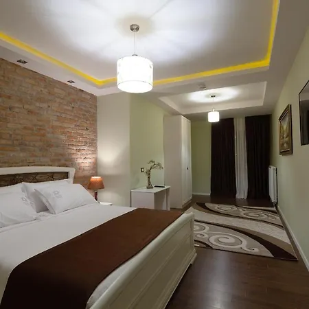 Casta Diva Hotel