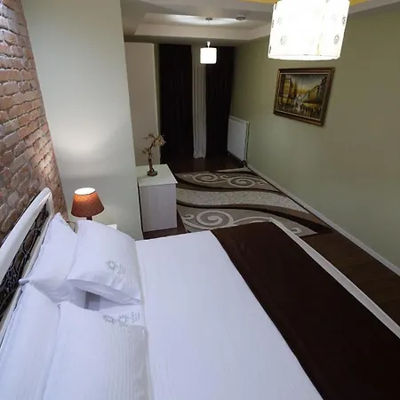 Casta Diva Отель 4*