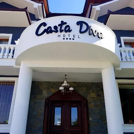 Отель Casta Diva Корча